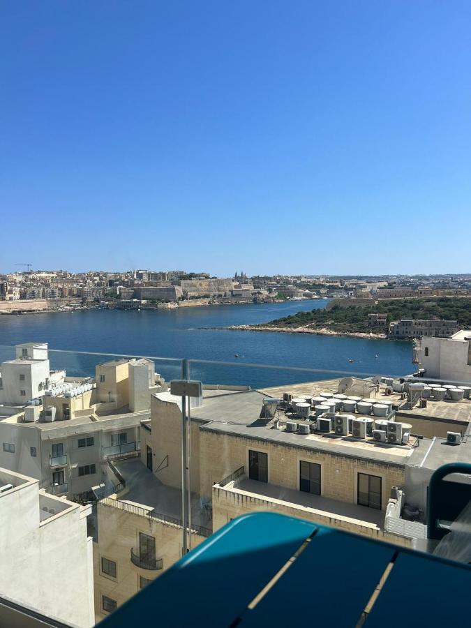 Eleven By Warren Collection Apartment Sliema Ngoại thất bức ảnh