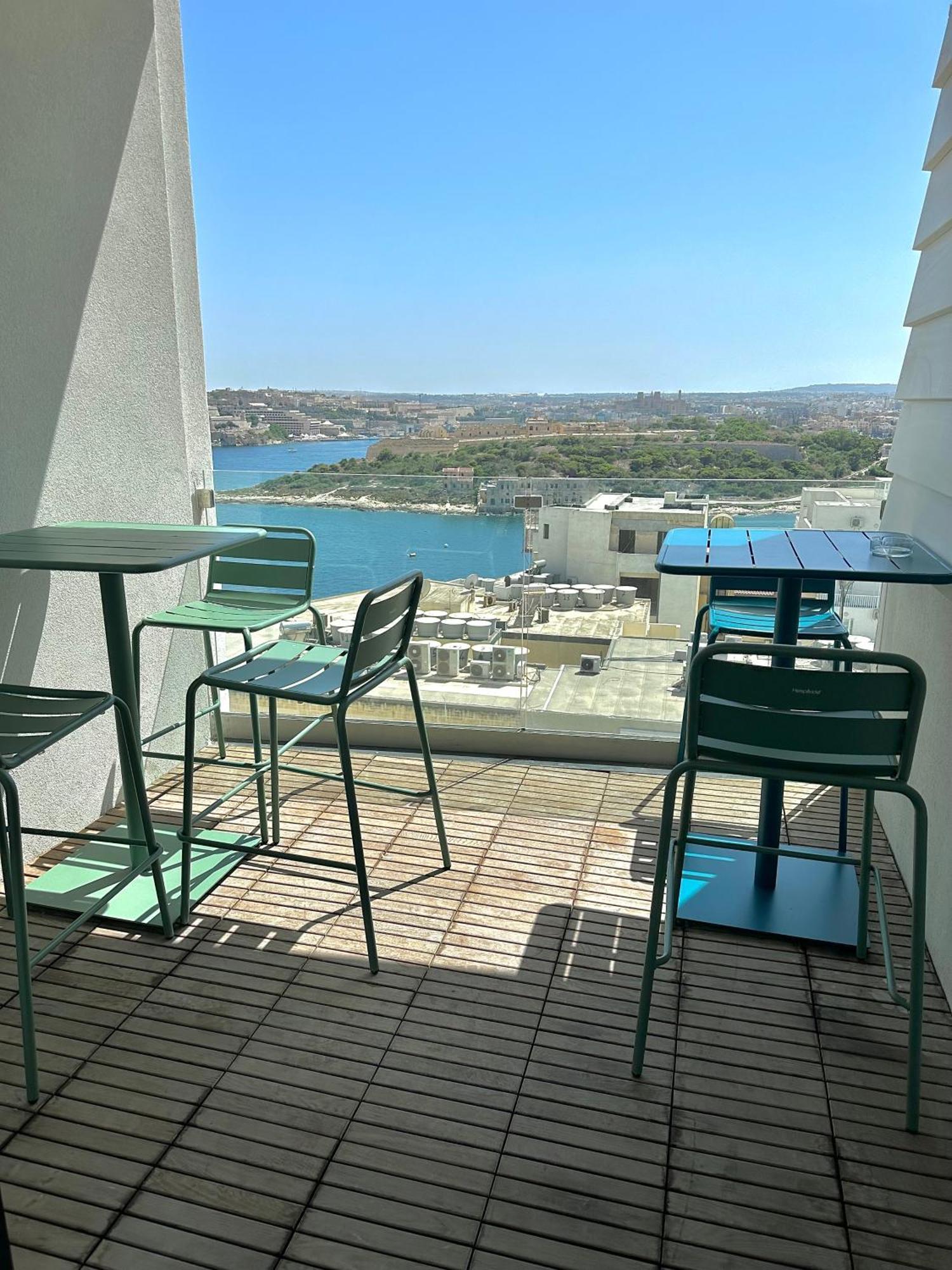 Eleven By Warren Collection Apartment Sliema Ngoại thất bức ảnh