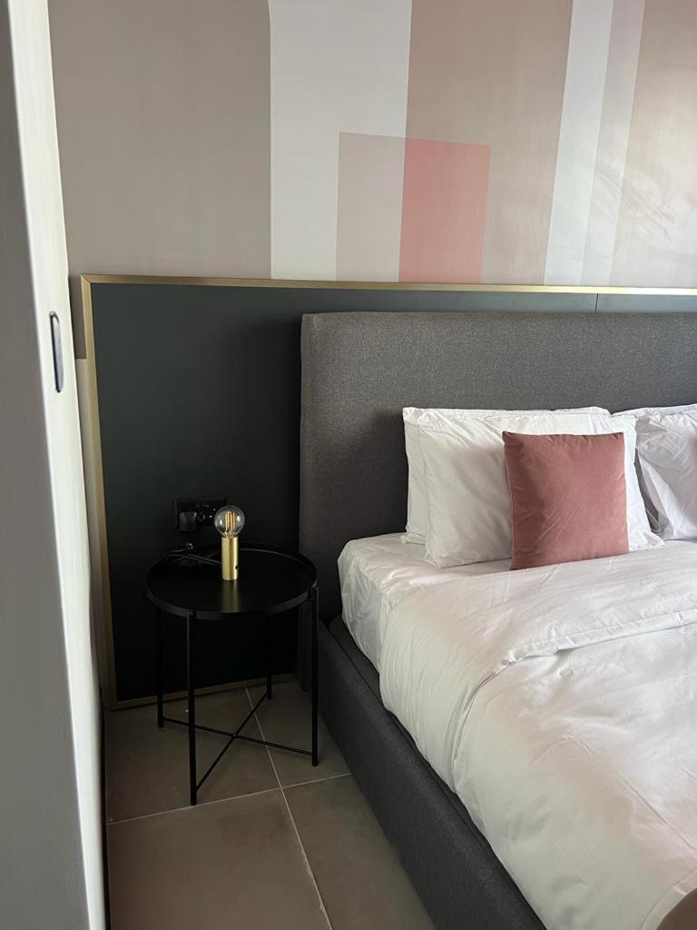 Eleven By Warren Collection Apartment Sliema Ngoại thất bức ảnh