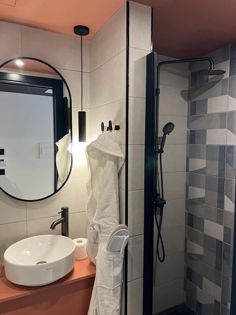 Eleven By Warren Collection Apartment Sliema Ngoại thất bức ảnh