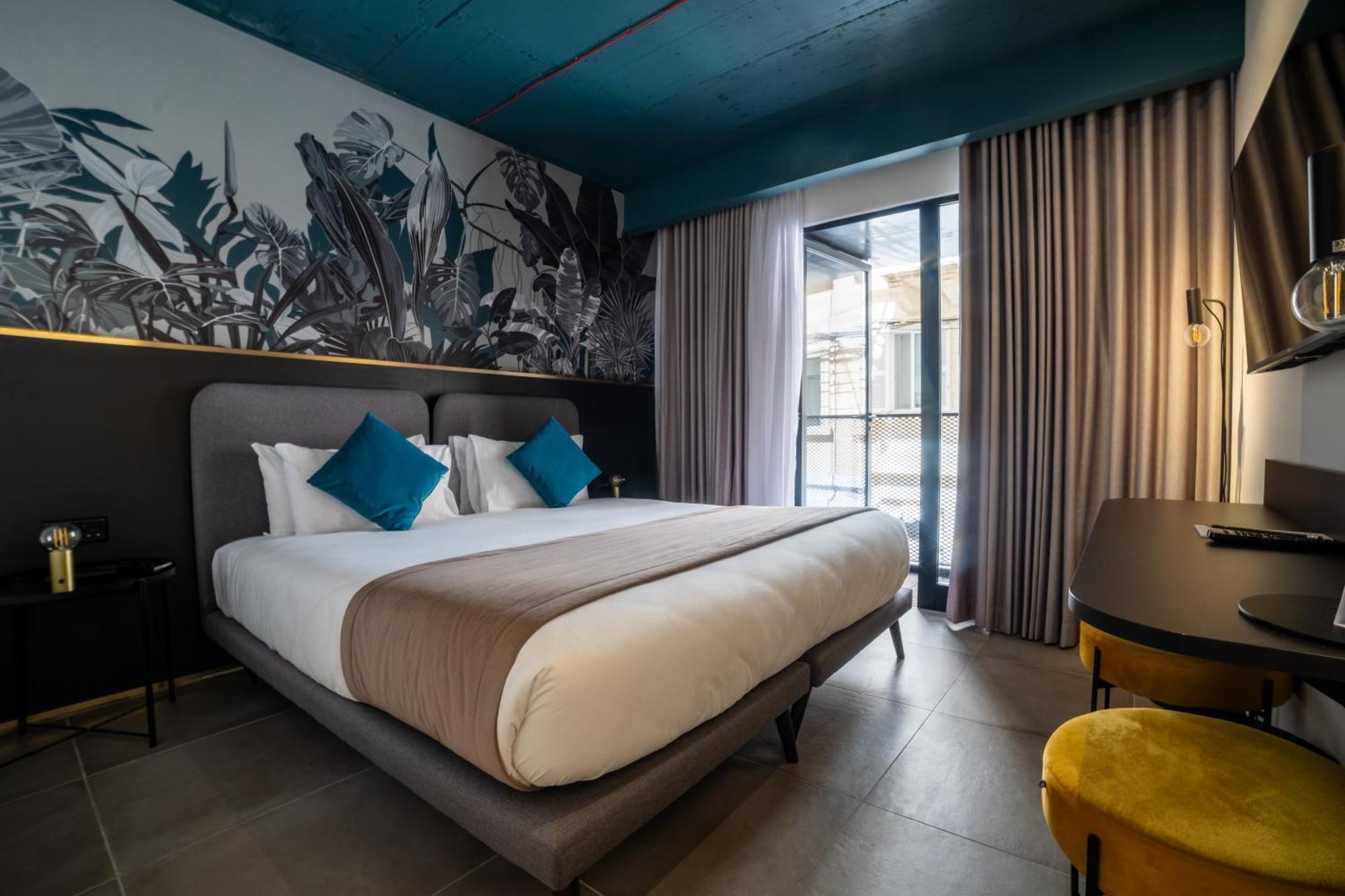 Eleven By Warren Collection Apartment Sliema Ngoại thất bức ảnh