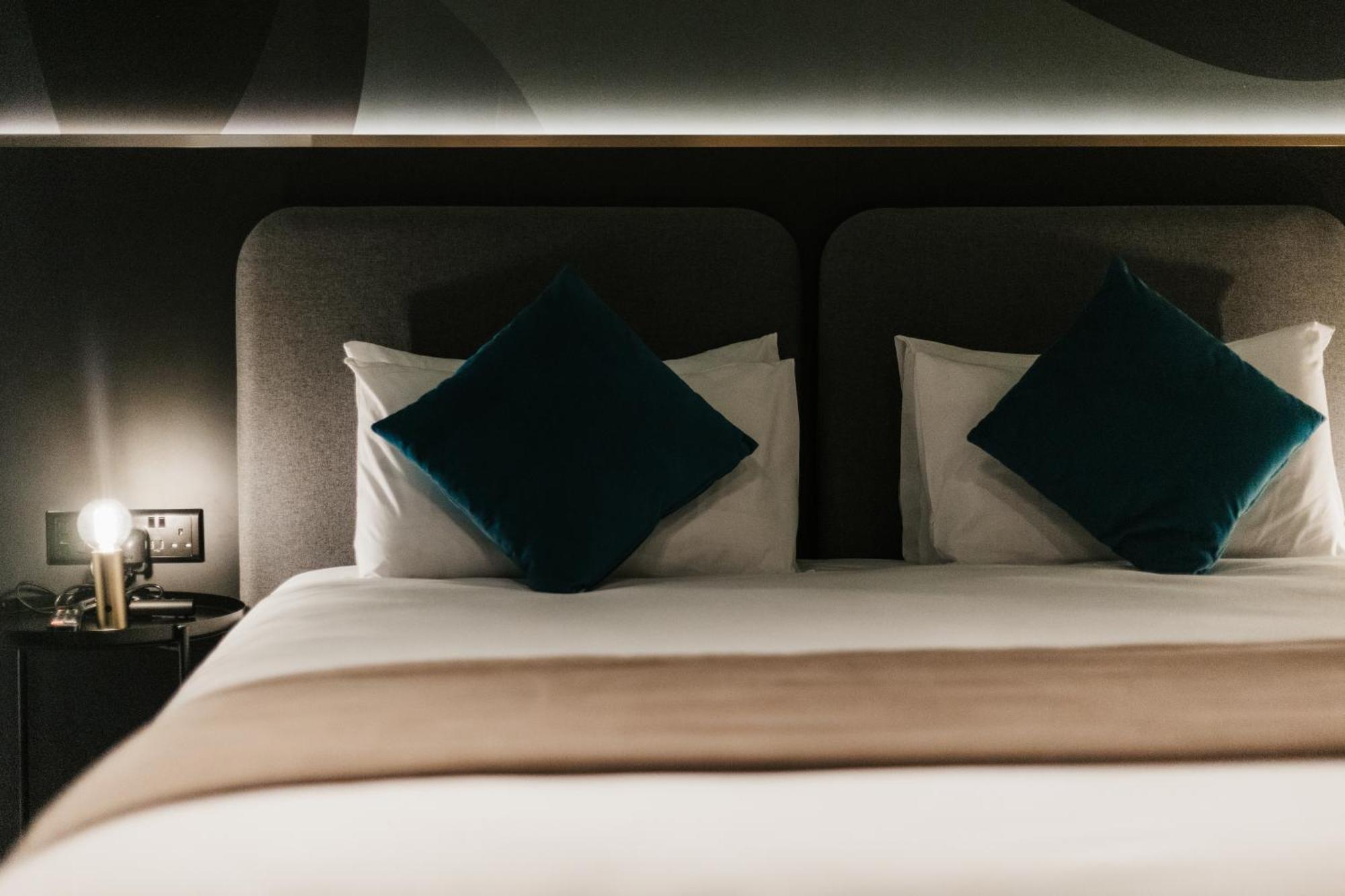 Eleven By Warren Collection Apartment Sliema Ngoại thất bức ảnh
